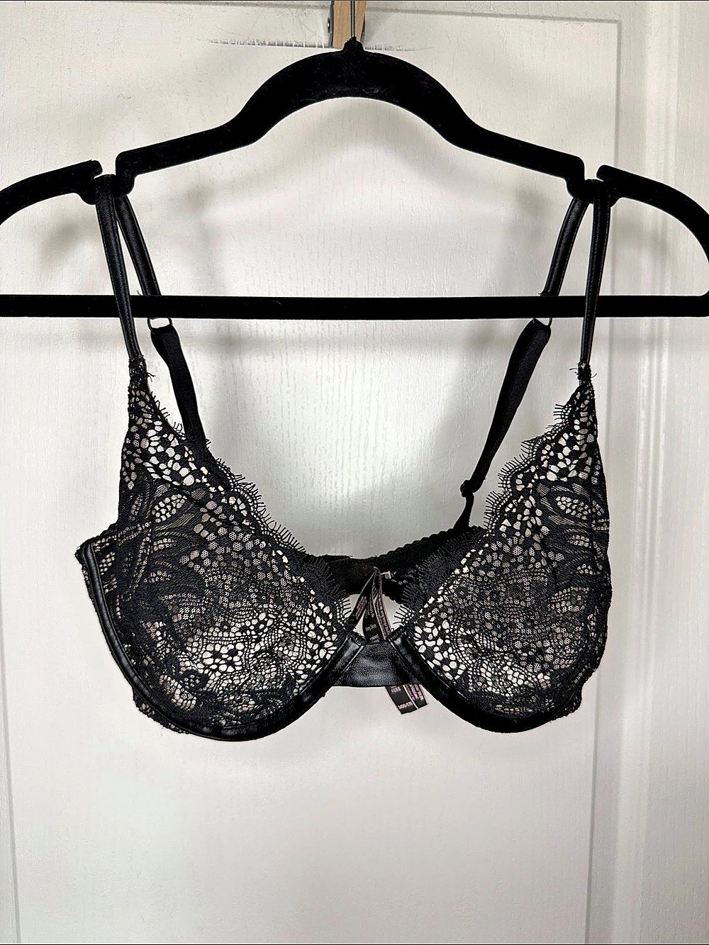 Victoria's Secret Very Sexy VS Logo Embroidery Unlined Low-Cut Demi Bra Demi Bra